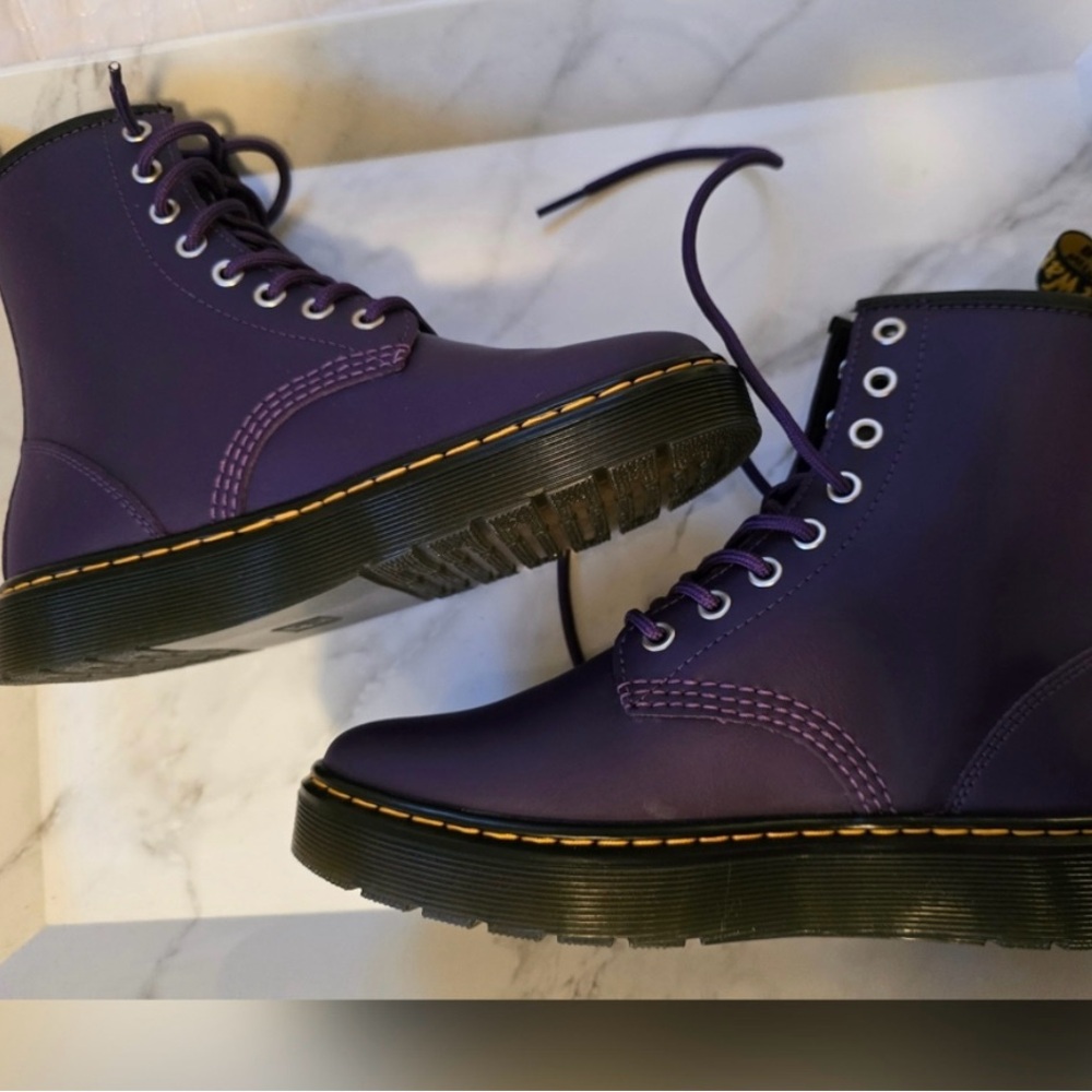 Woman's Boots Dr. Martens Purple Zavala Bootie NWT SIZE 7